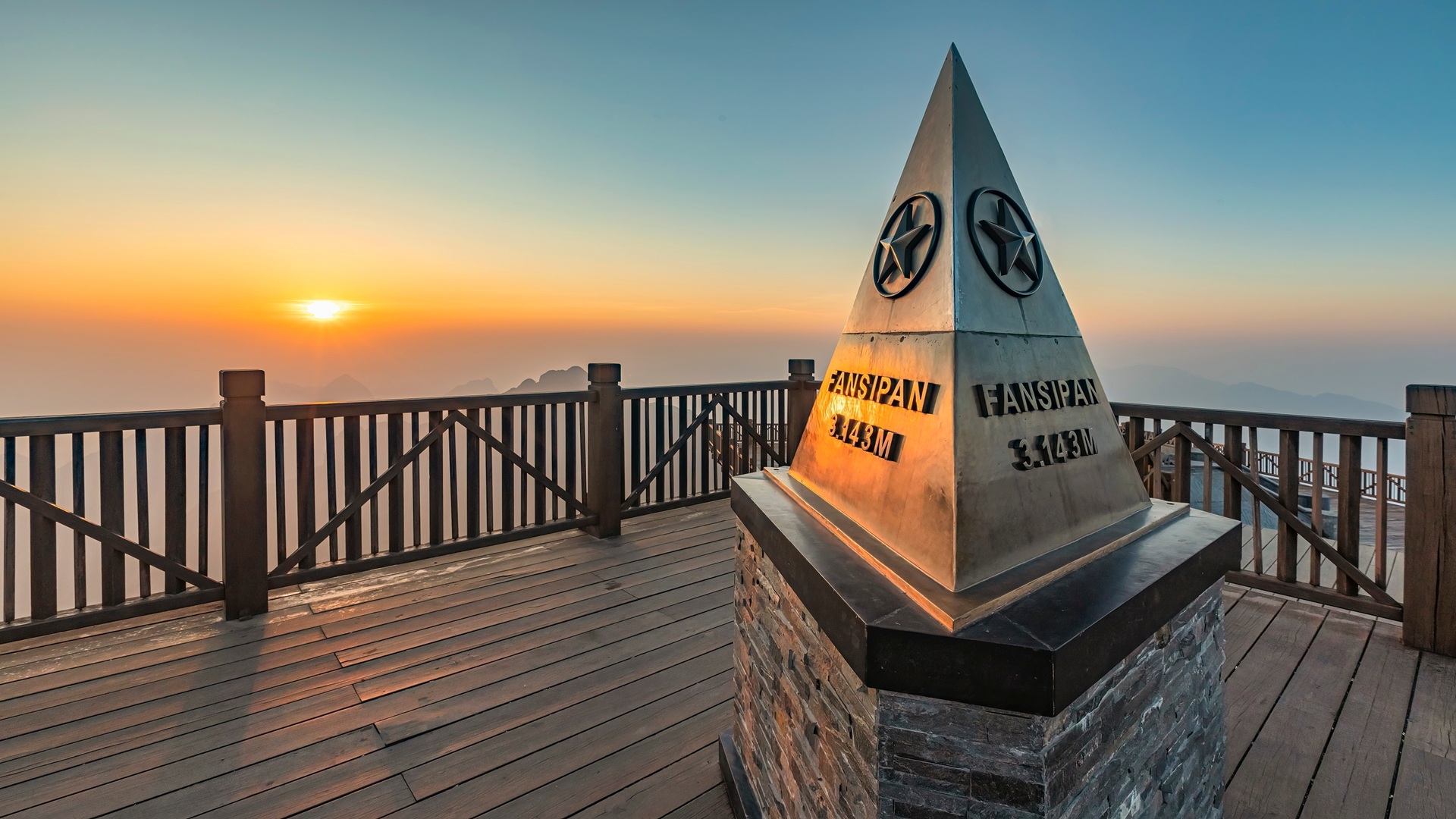 product-6d/5n-hanoi-–-ninh-binh-–-sapa-–-fansipan-package-banner